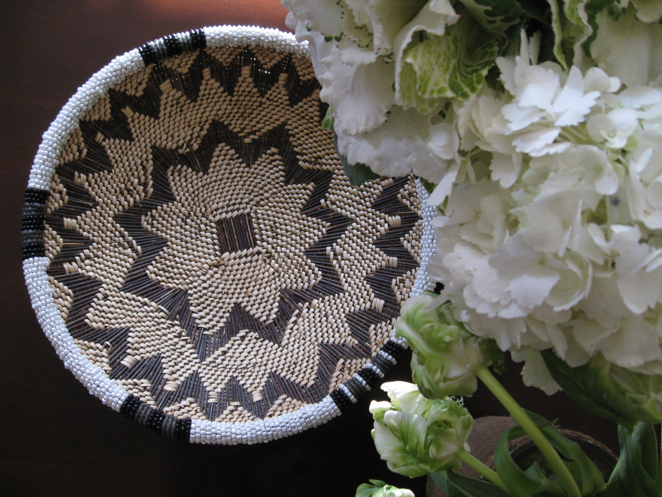 INGANE WHITE, GRAY AND BLACK STICK WOVEN BEADED BASKET - STAR SOLD